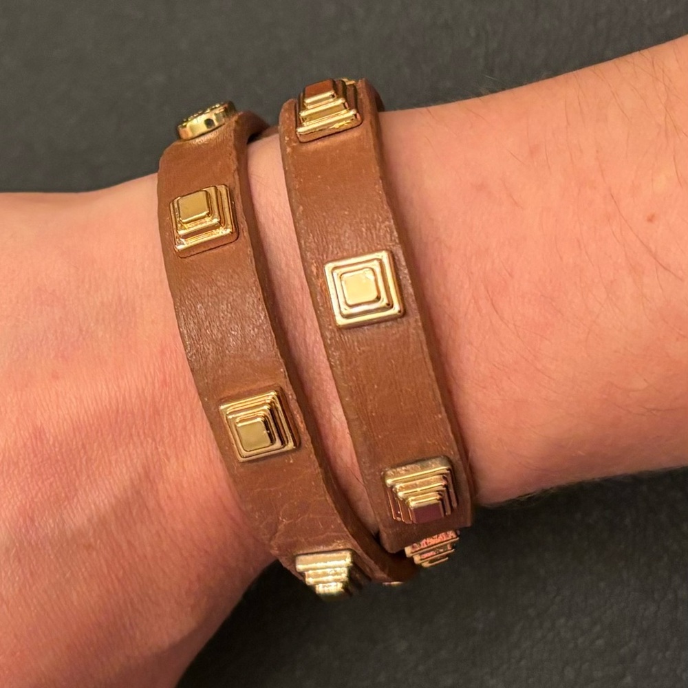 Tory Burch brown leather double wrap bracelet with gold-plated brass studs